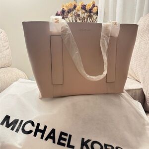 Michael Kors Cream Tote Bag